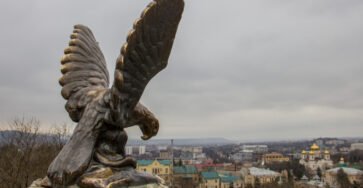 Орел в Пятигорске
