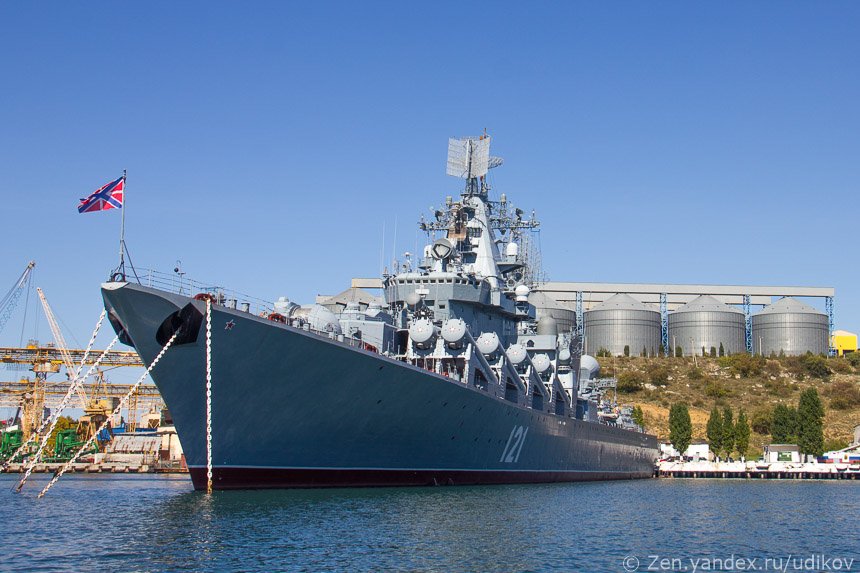 Крейсер Москва