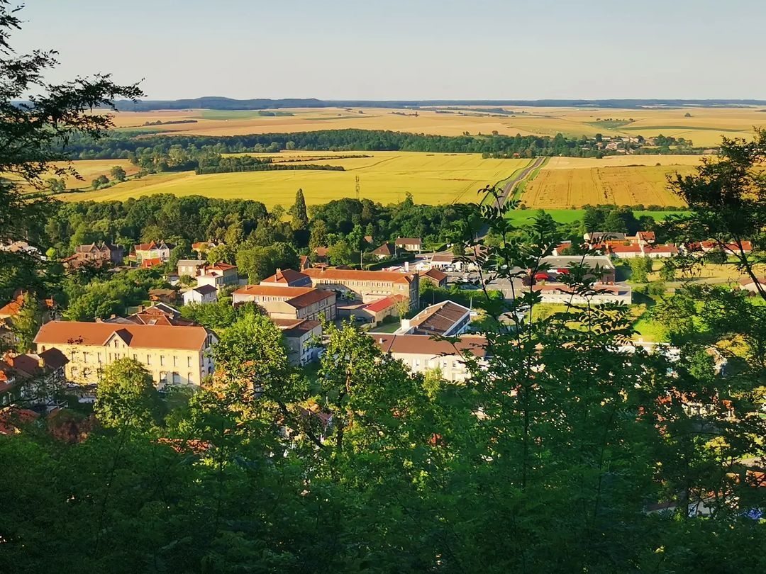 Городок Clermont-en-Argonne