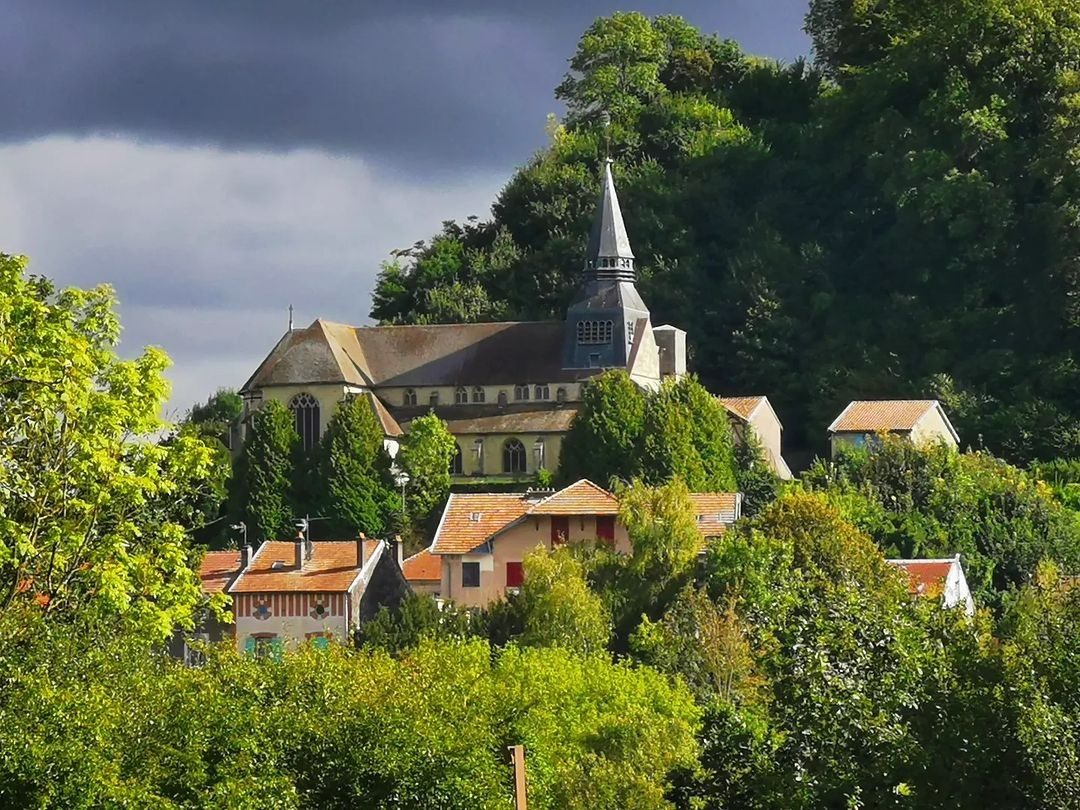 Clermont-en-Argonne вид на холм