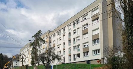 Шелтер для беженцев в городе Помпе