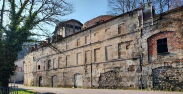 Исторические руины в промке