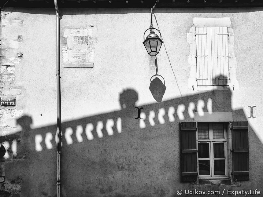 Чёрно-белое