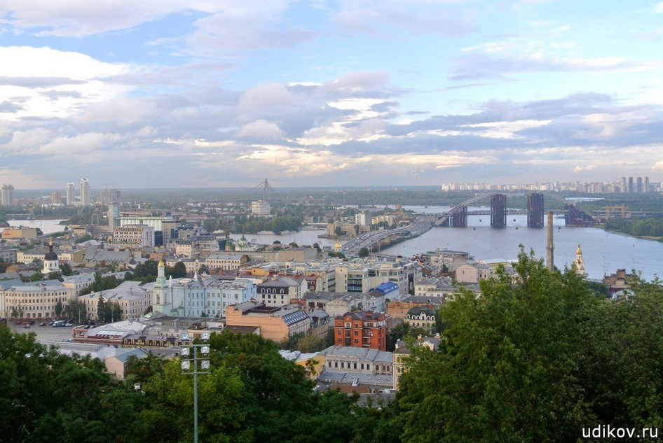 Киев. Вид на Подол